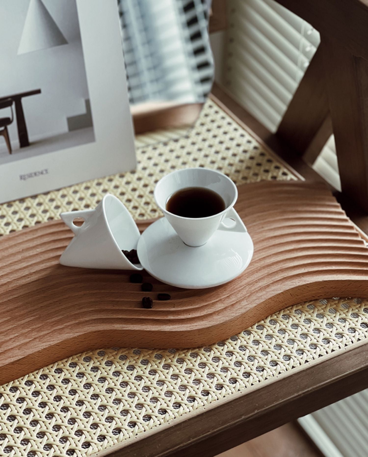 Ceramic Triangular Cup Set